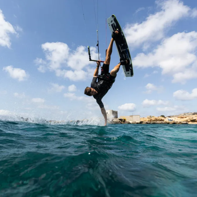 Naish Motion zadek