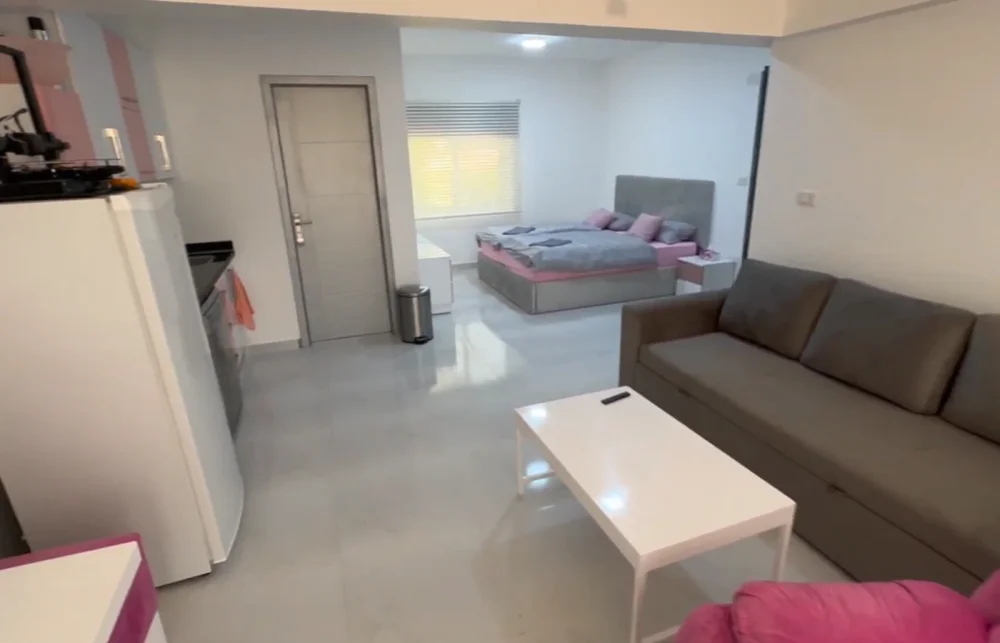 Kellys Villa - ubytování pro kitery - pink apartment