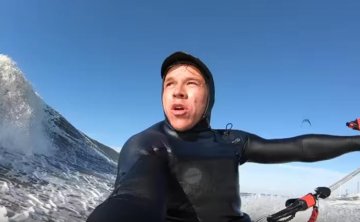 Kevin a kiting v ledové vodě - Kevvlog 6