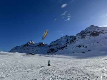 Závody Snowkite Stormy - Bernina OPEN