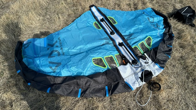 Wing-surfer 2024 NAISH ADX 4m