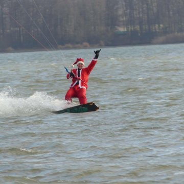 Kitující Santa na Rozkoši