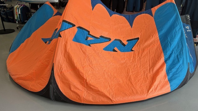 Kite NAISH S25 Pivot 14m only