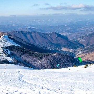 Adrenalinové snowkite jaro