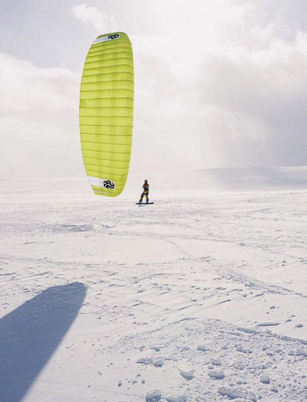 Kite PETER LYNN Nova V1