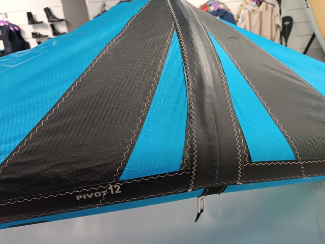 Kite NAISH S26 Pivot 12m only/complete