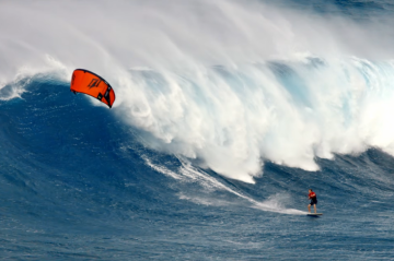 The HUNT - NAISH kiteboarding team video