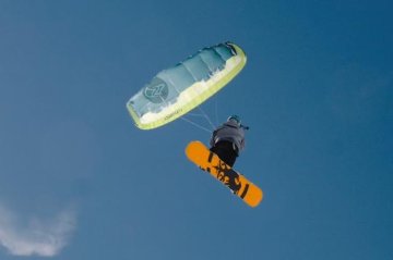 Video upútavka Flysurfer Peak4 snowkiting
