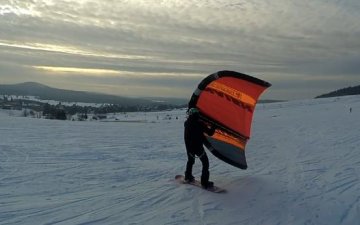 Wingsurfer na sněhu - první dojmy