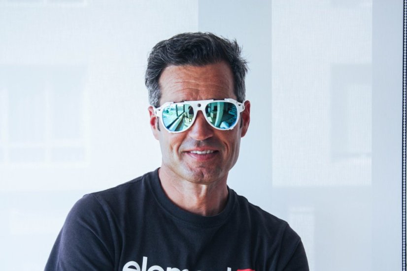 Sunglasses OCEAN MAUI White / revo blue lens