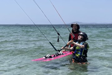 Flyit Kitesurf - kite škola