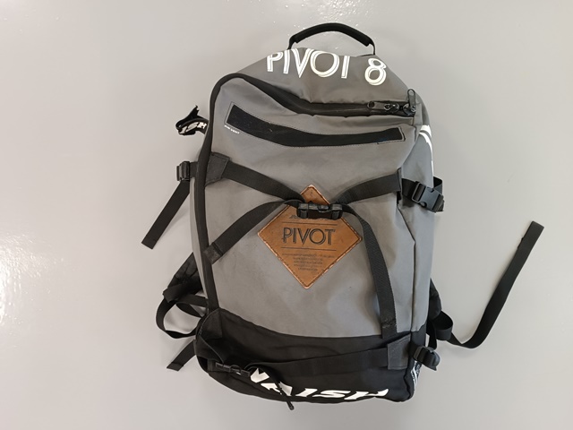 Kite NAISH S25 Pivot 8m