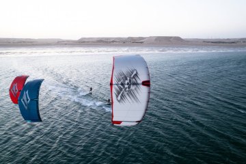 Nový kite 2024 Naish Pivot