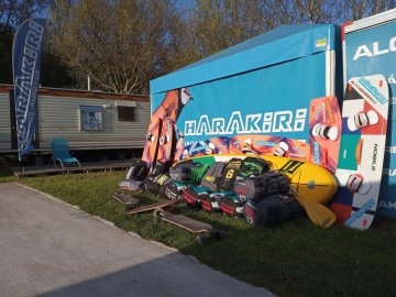 Kite centrum, škola a půjčovna Wiek