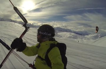 Zima a snowkiting začíná!