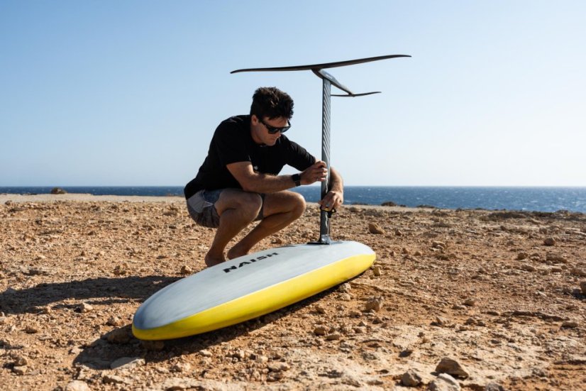 NAISH 2026 Hover Odyssey NVision DW Foilboard