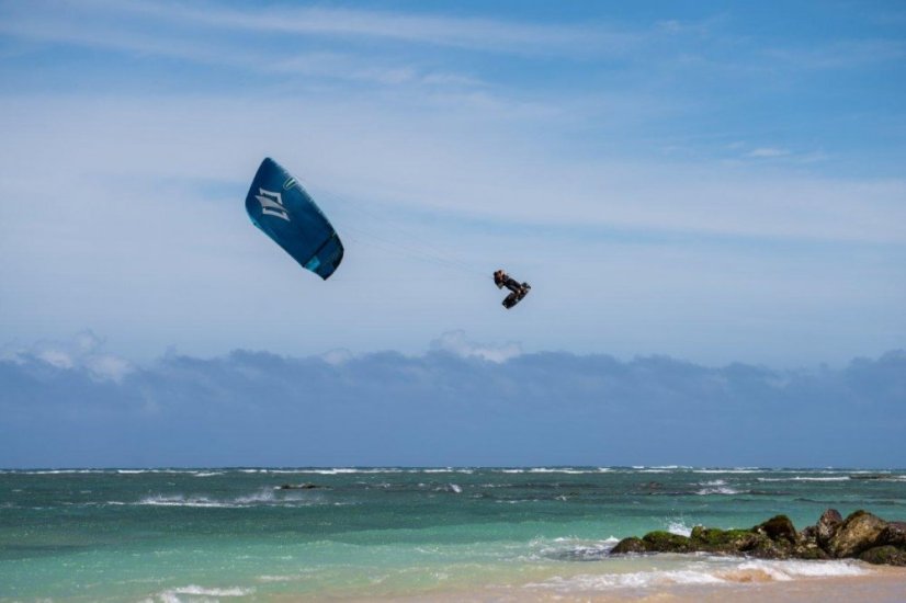 Kite 2024 NAISH Pivot