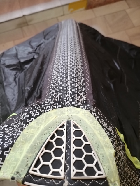 Kite 2015 NAISH Torch 8,0