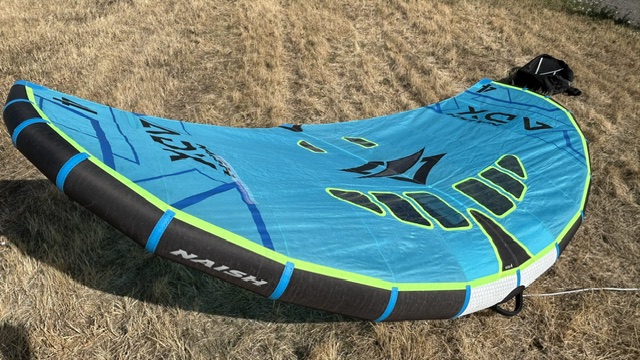 Wing-surfer 2024 NAISH ADX 4m