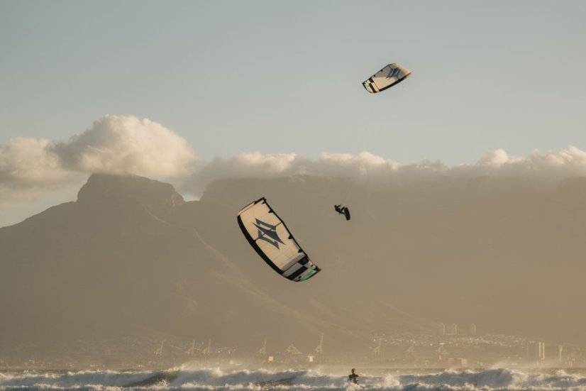 Kite 2024 NAISH Psycho Nvision - Veľkosť kitu: 6m