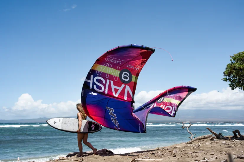 Kite 2025/26 NAISH Pivot LTD