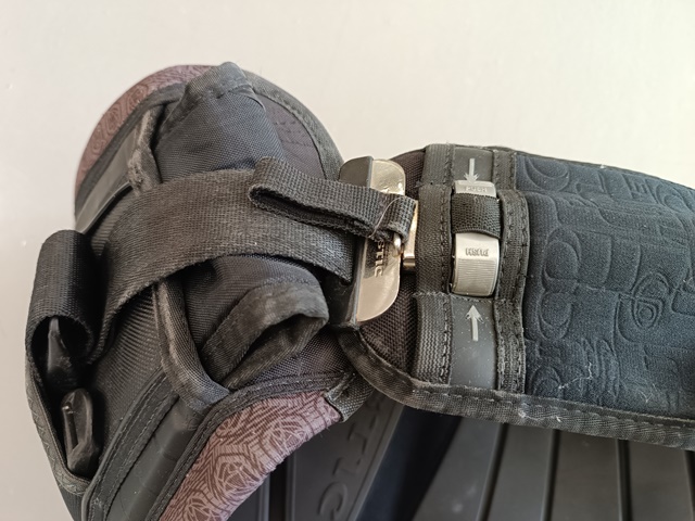 Bedrový kite trapéz Mystic CODE01  veľ. XL