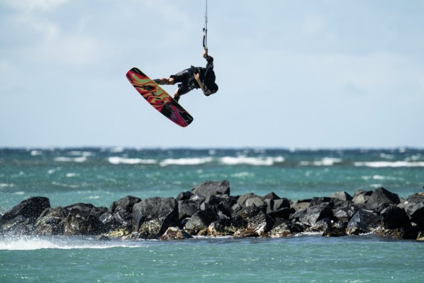 Kiteboard 2026 NAISH Traverse EJ Pro