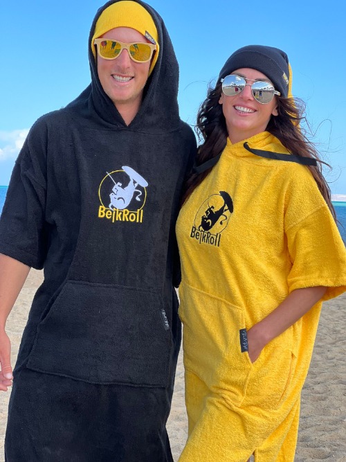 Pončo BejkRoll s kapsou - černé - Velikost: S