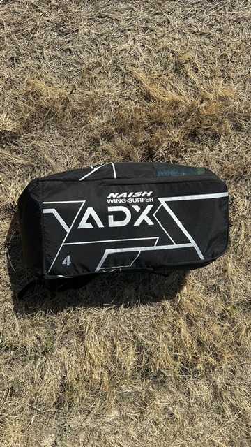 Wing-surfer 2024 NAISH ADX 4m