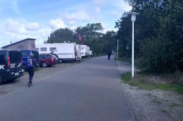 Petice pro zachování parkovacích míst u kite spotu ve Wieku
