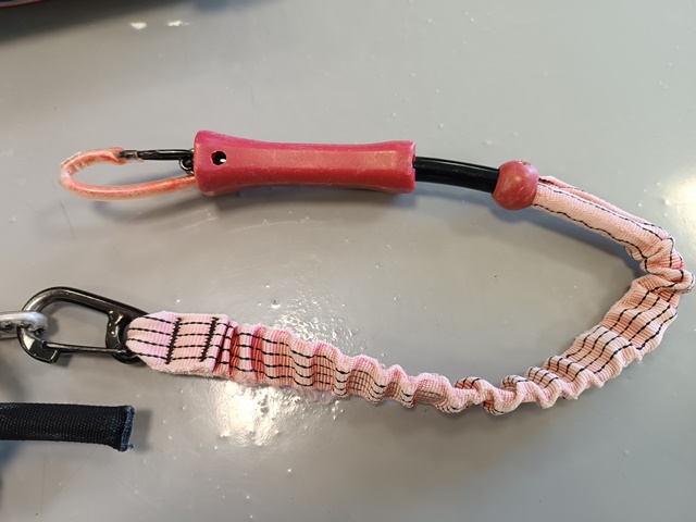 Ráhno Naish Base bar 24m + leash