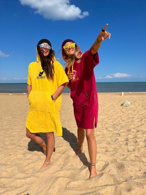 Pončo BejkRoll Master - červený meloun - Velikost: S