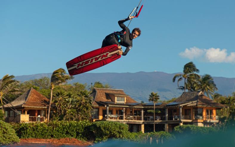 Kiteboard S26 NAISH Hero
