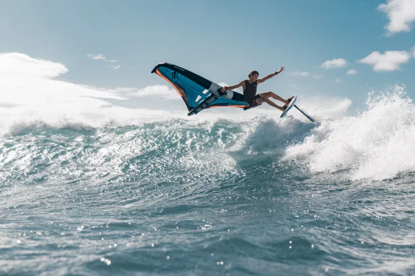 Wing-Surfer 2025 NAISH ADX