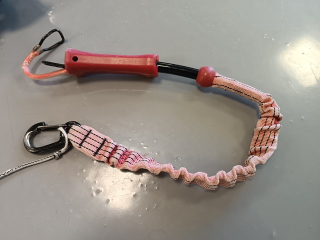 Ráhno Naish Base bar 24m + leash