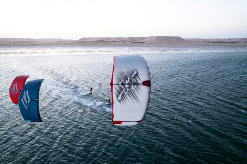 Kite 2024 NAISH Pivot