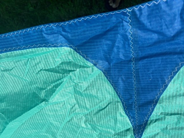 Kite S25 NAISH Pivot 11m