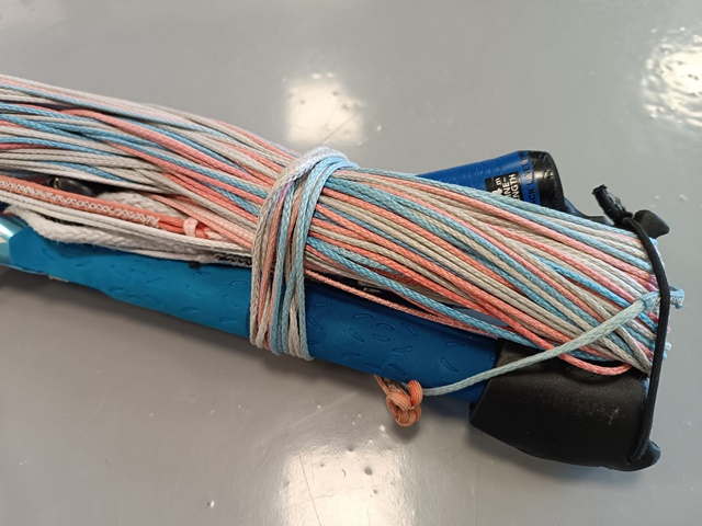 Ráhno Naish Base bar 24m + leash
