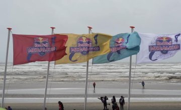 Kevinův největrnější kite závod - Redbull Megaloop