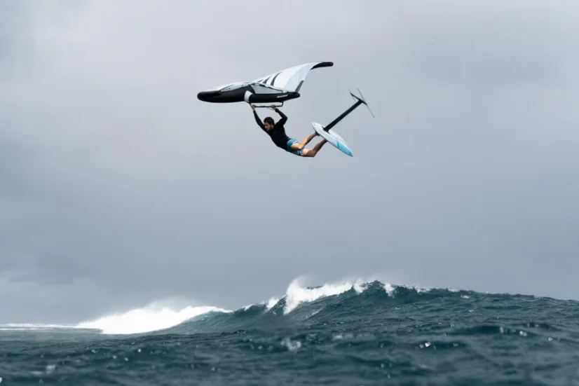 Wing-surfer 2025 NAISH Neutron