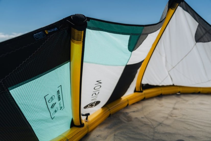 Kite 2024 NAISH Psycho Nvision