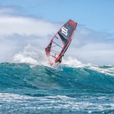 Windsurf plachta 2026 NAISH Force5
