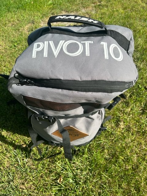 Kite S25 NAISH Pivot 10m