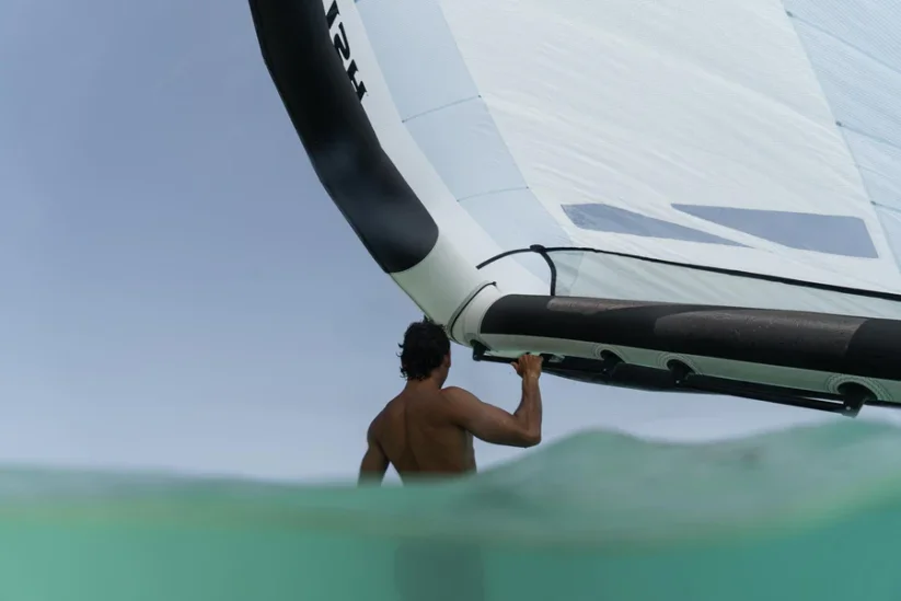 Wing-surfer 2025 NAISH Atom