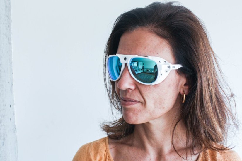 Sunglasses OCEAN MAUI White / revo blue lens