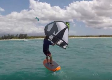Kitewing a hydrofoil - nový sport?