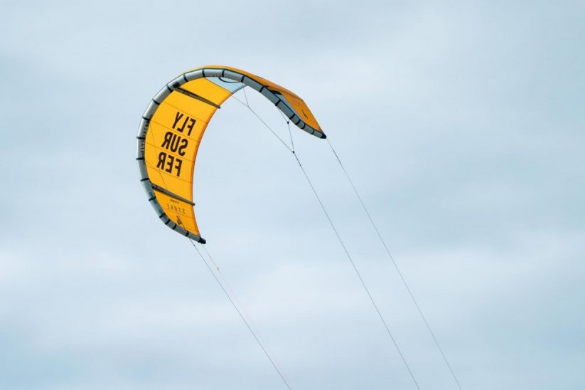 Kite FLYSURFER Stoke3