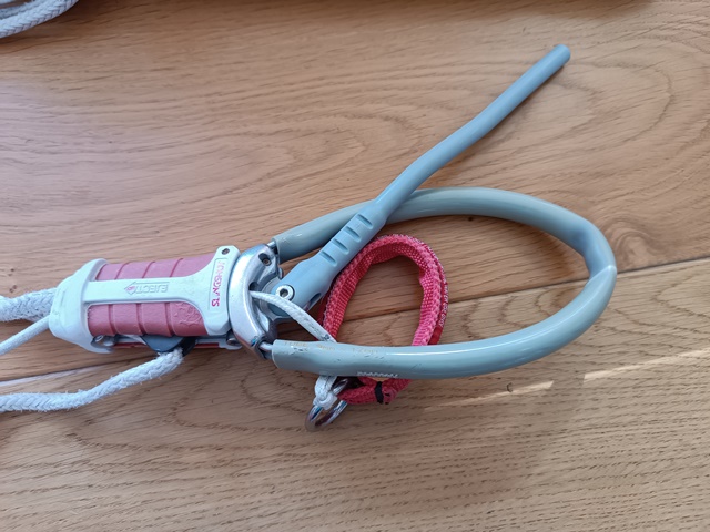 Kite SLINGSHOT Raptor 9m complete