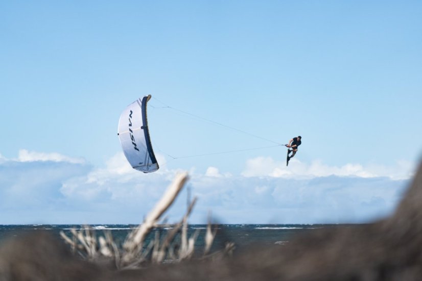 Kite 2026 NAISH Pivot NVision