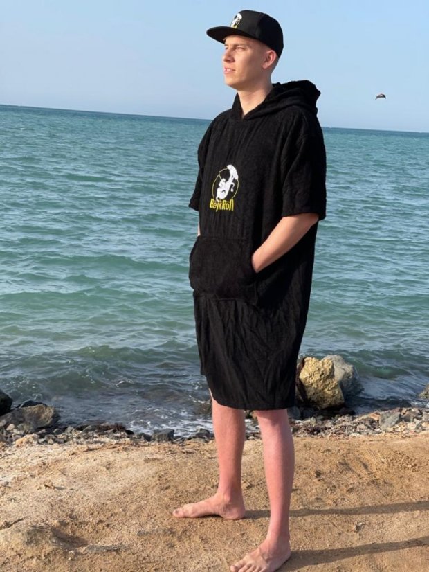 Pončo BejkRoll s kapsou - černé - Velikost: S